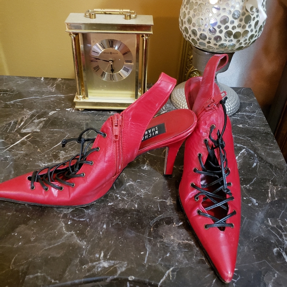 Heels - Picture 3 of 8